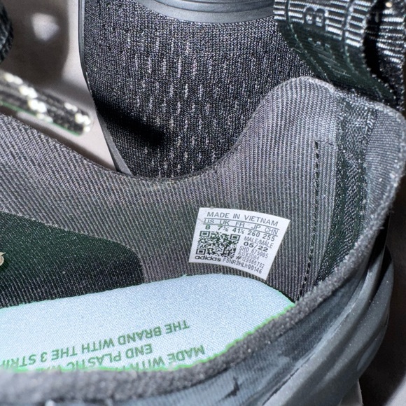 Adidas - NMD_V3  Men’s 8 - Picture 14 of 16